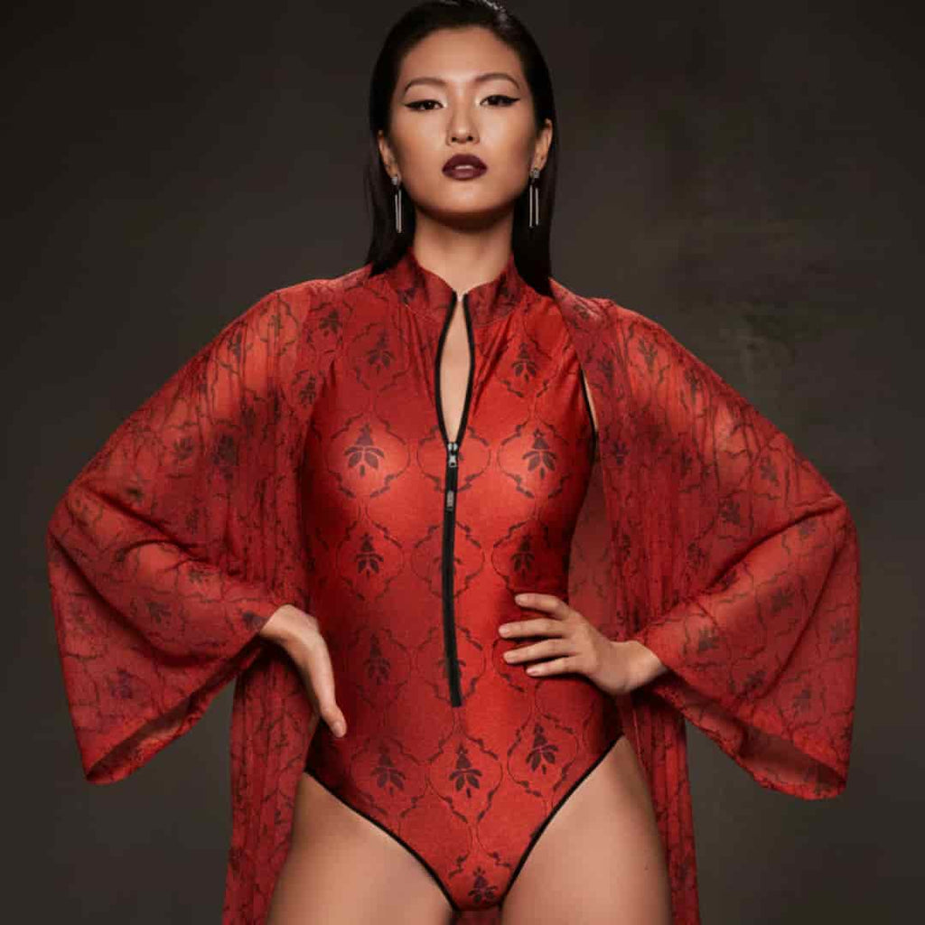 Luxe Beach Kimono / RED QUEEN