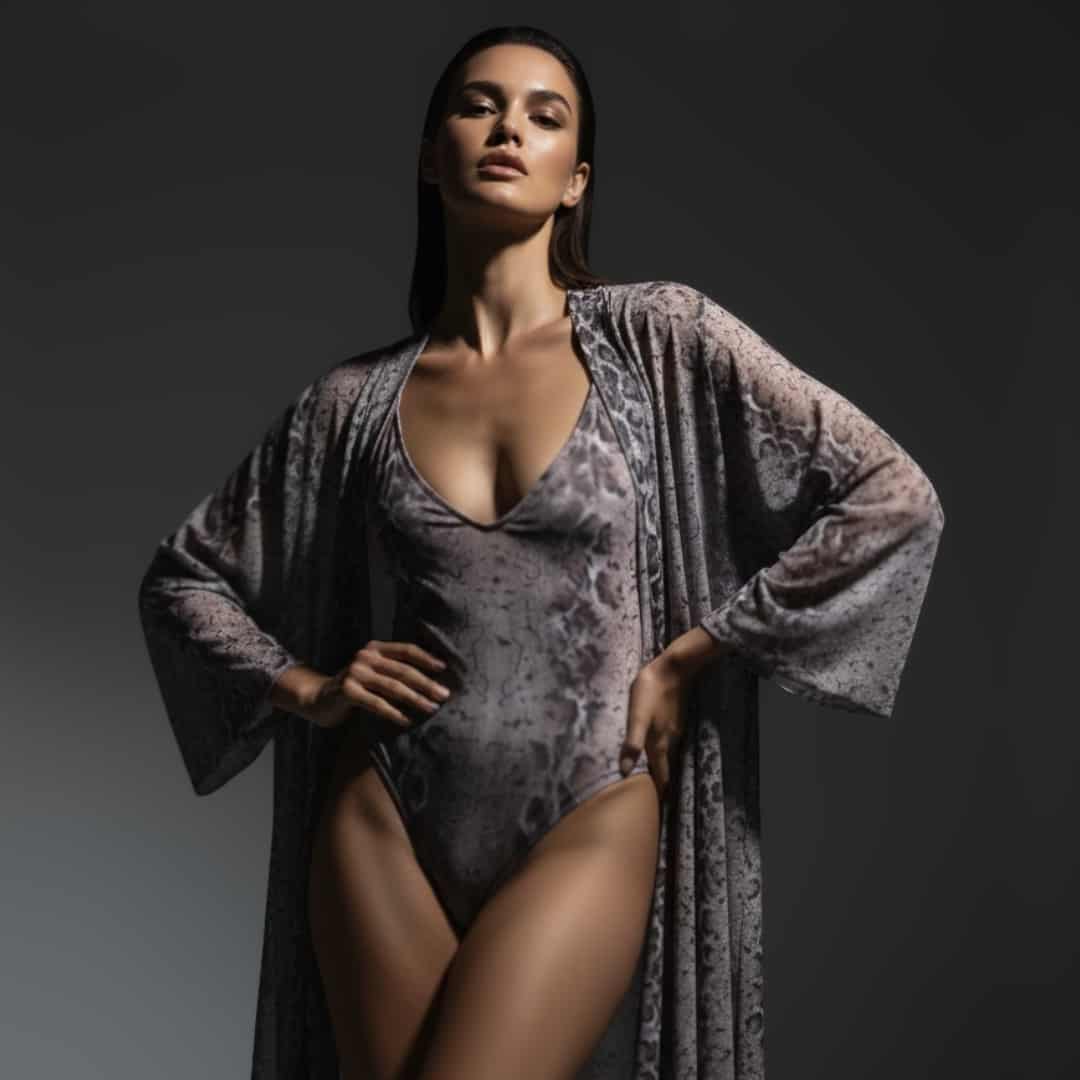 Luxe Beach Kimono / SNAKE